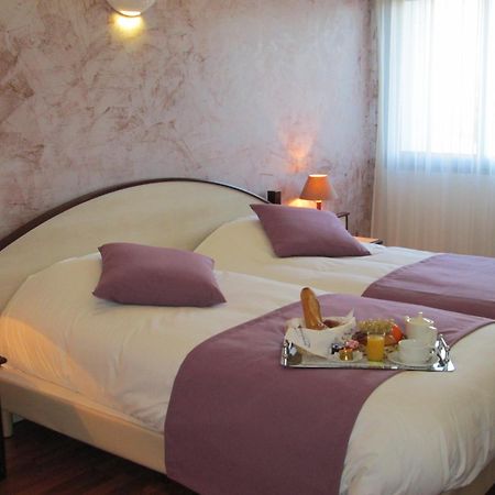 Hotel Ariane Istres Exterior foto