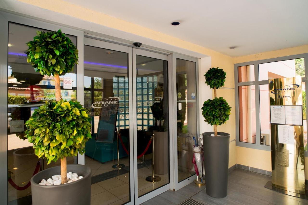 Hotel Ariane Istres Exterior foto